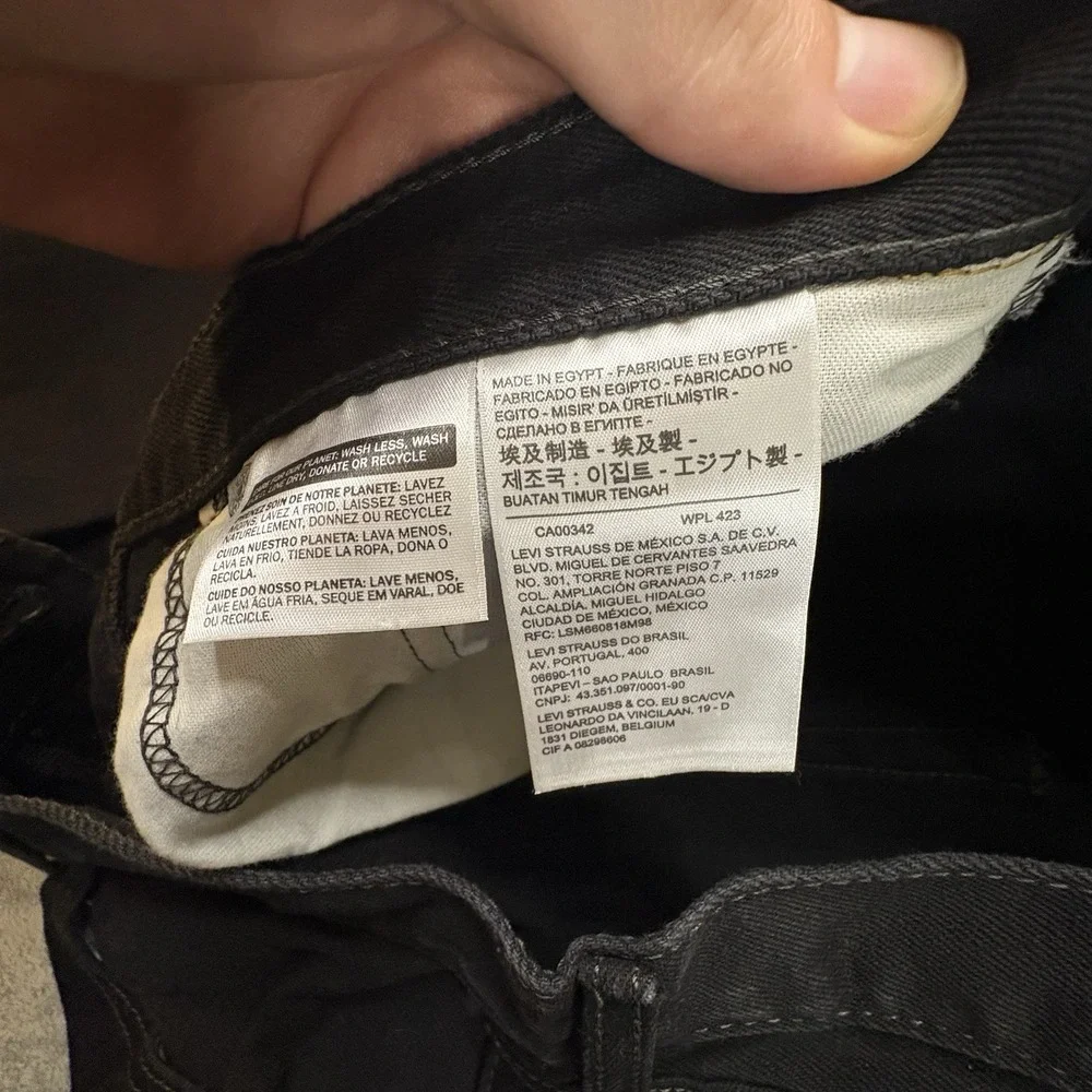 Levis very nice